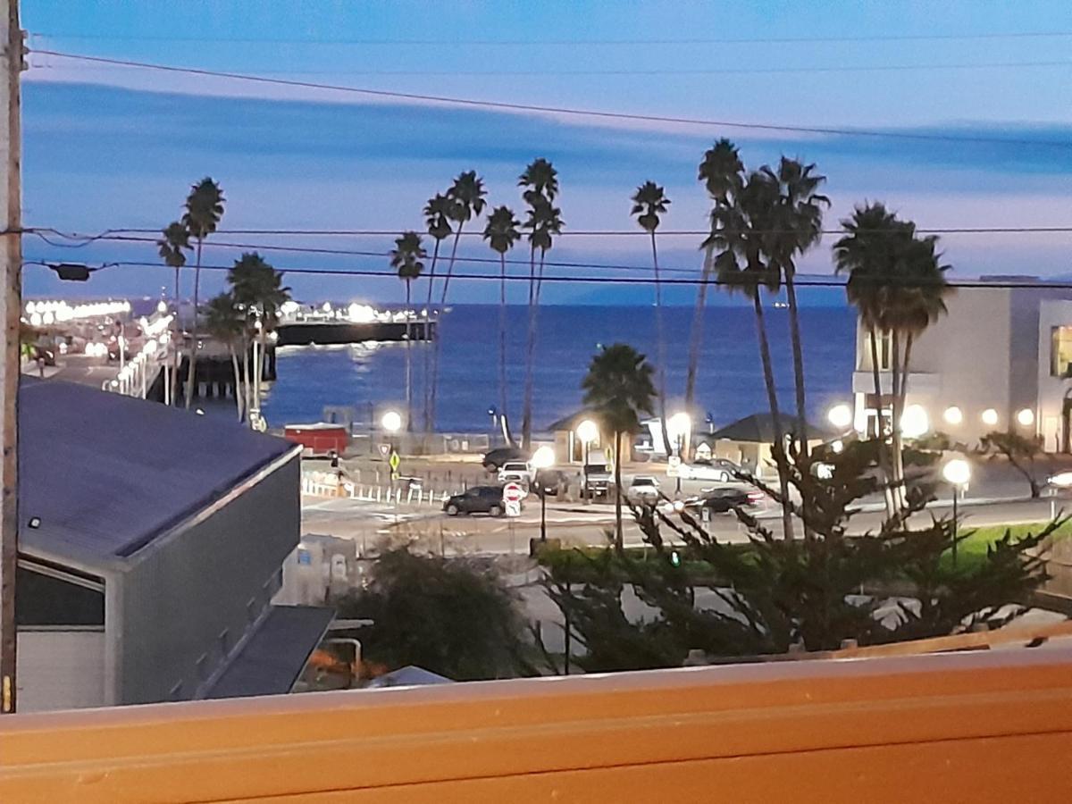Howard Johnson By Wyndham Santa Cruz Beach Boardwalk Εξωτερικό φωτογραφία