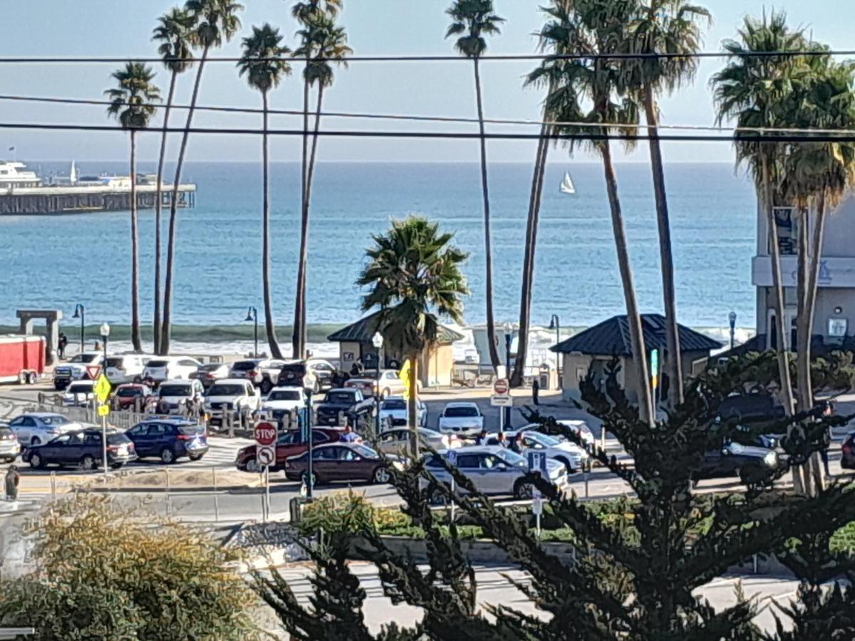 Howard Johnson By Wyndham Santa Cruz Beach Boardwalk Εξωτερικό φωτογραφία