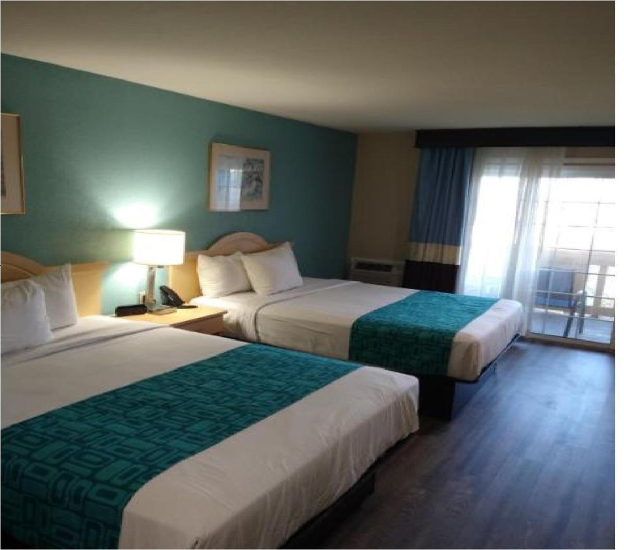 Howard Johnson By Wyndham Santa Cruz Beach Boardwalk Εξωτερικό φωτογραφία