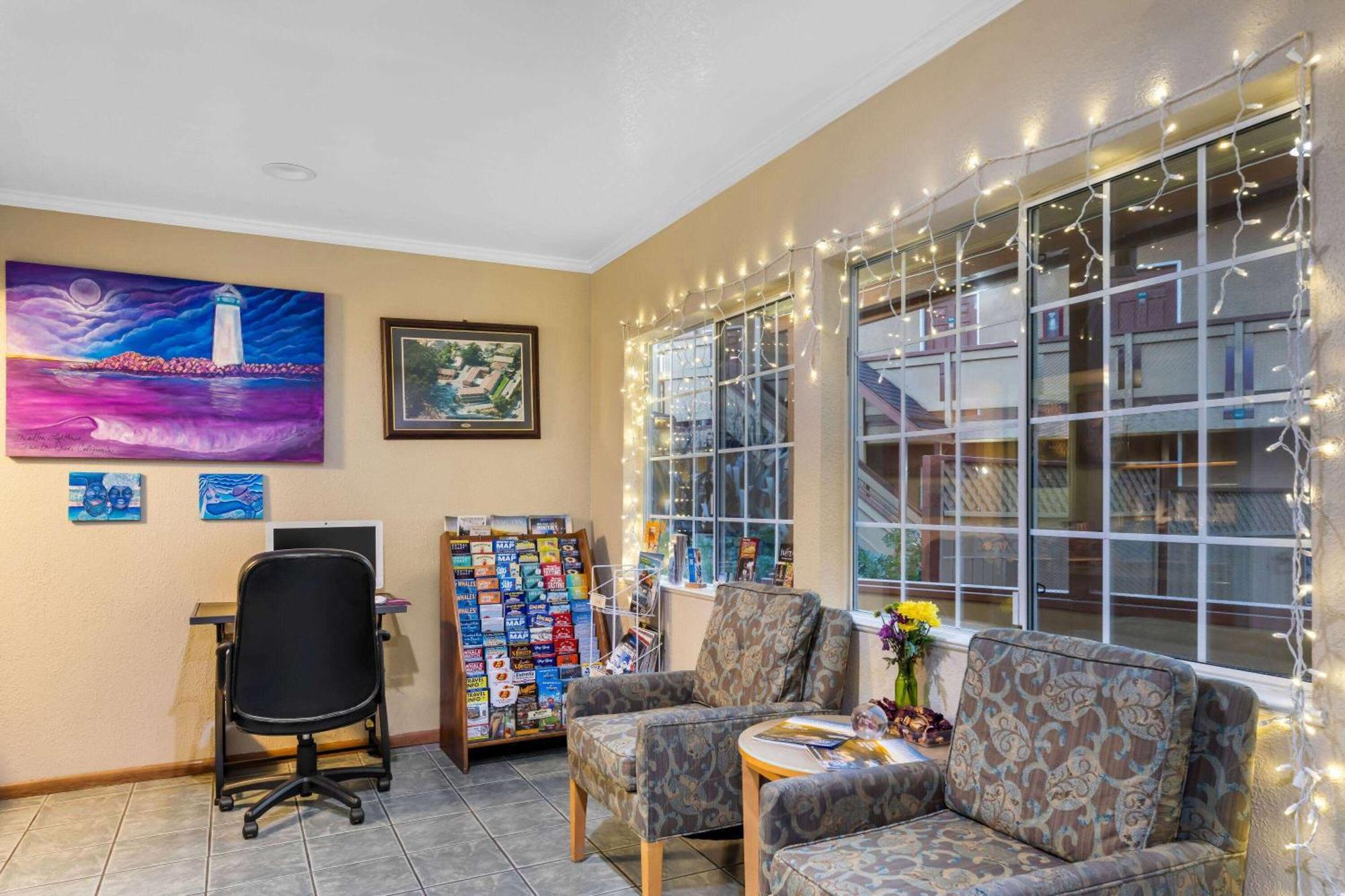 Howard Johnson By Wyndham Santa Cruz Beach Boardwalk Εξωτερικό φωτογραφία
